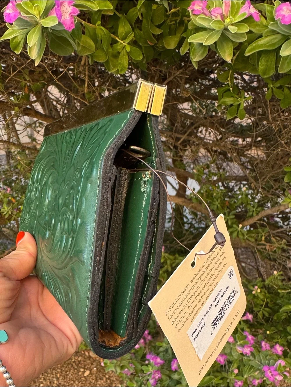 NWT Patricia Nash Emerald Green Floral Embossed Leather Cauchy Wallet